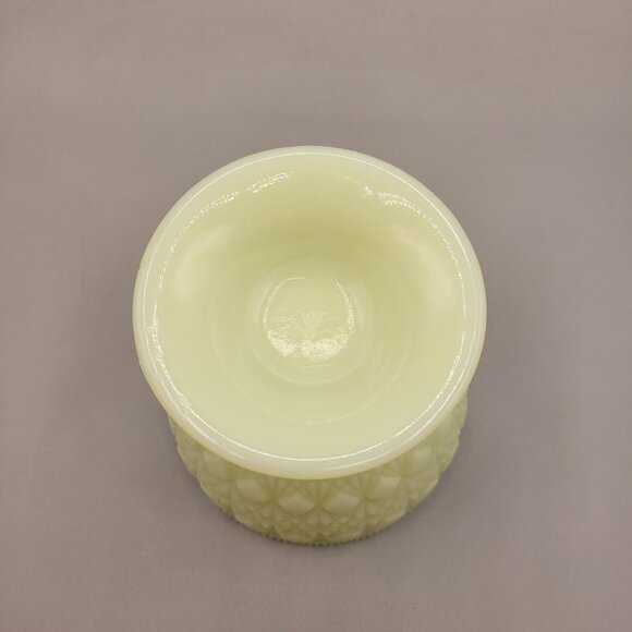 Fenton Olde Virginia Glass Fine Cut and Block Custard Candy Dish GLOWS - No Lid - Picture 6 of 8